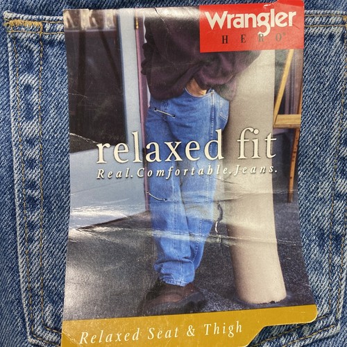 New Wrangler Men's Size 44x32 -97601RS Straight Regular Relaxed Fit Blue Denim - Picture 3 of 7