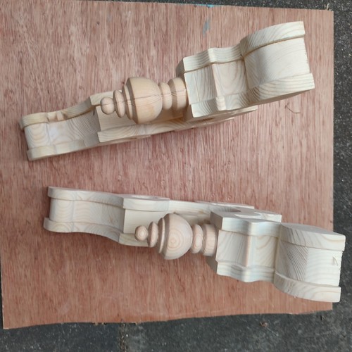 Victorian Gingerbread Brackets with Finial 12" x 10 1/4" House / Porch Corbel - Picture 6 of 10
