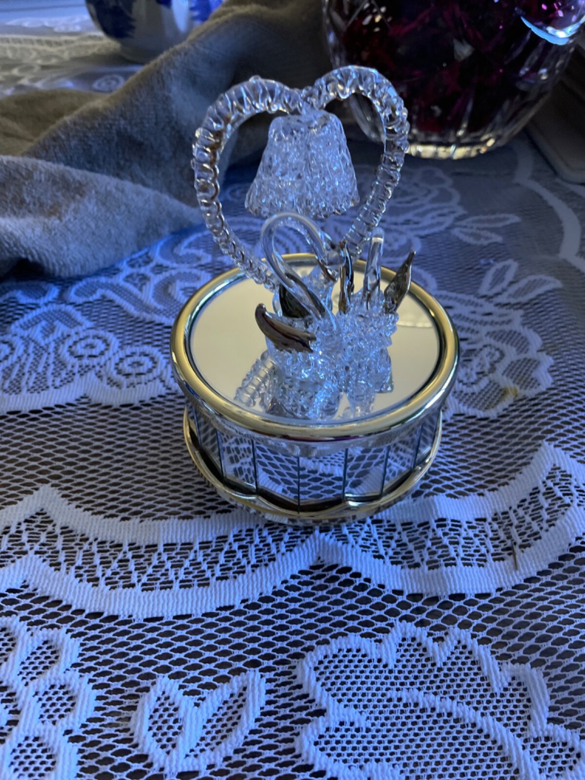 Picture 2 of 6