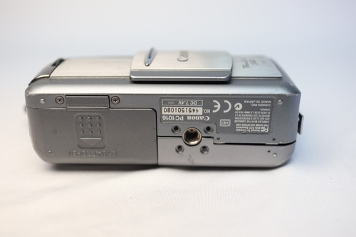 ⭐Canon PowerShot S40 4.0MP Digital Camera 3X Optical Zoom Not Working For Parts - Picture 5 of 8