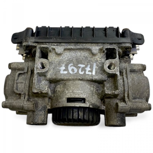 SOLARIS Urbino, Alpino, Vacanza TP2045701 EBS Valve, Tag Axle 8015520 500590632 - Picture 8 of 9