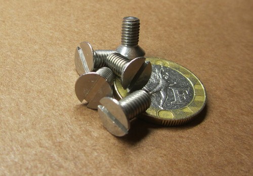 Metric Flat Head Slotted Machine Screw Stainless Steel M5 x 0.8 x 10 mm L 100 Pc - Picture 4 of 10