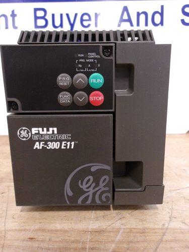 GE FUJI ELECTRIC AF-300 E11 DRIVE, 1 HP, 380-480 V, #4211040G NUEVO EN CAJA - Imagen 1 de 13