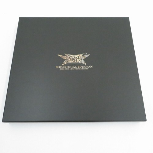 THE ONE COMPLETE EDITION - 10 BABYMETAL BUDOKAN 5Blu-ray + 10CD Fotobuch - Bild 12 von 14