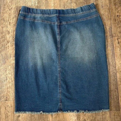 NEW Be Girl Midi Jean Skirt Sz 3XL Blue Denim Button Front Raw Hem Pockets 38x25 - Picture 2 of 9