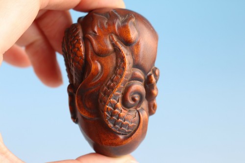 Chinese Boxwood Handwork cast dragon Statue netsuke hand piece - Picture 3 of 8
