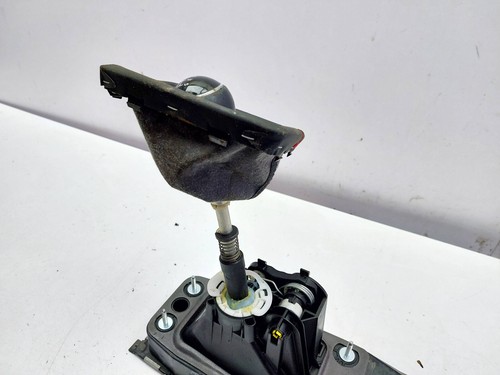 SEAT LEON MK3 2015 6 SPEED MANUAL GEARSTICK SELECTOR & LINKAGE 5Q0711049AQ - Picture 11 of 17