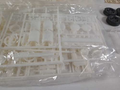 U.S. Mail Tractor and Trailer Set AMT 1:25 Model Kit # T549 ~ Sealed Parts Bags - 第 5/21 張圖片