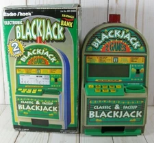 Vtg Radio Shack 2 Game Electronic BlackJack Tabletop Bank 60-2485 in Box Tested