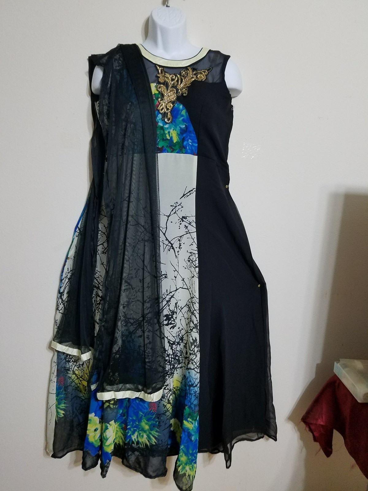 Foto 3 di 3
