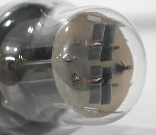 ECC32/CV181 MULLARD Smoked Glass Made in Gt. Britain Amplitrex tested #2692001 - Picture 8 of 9