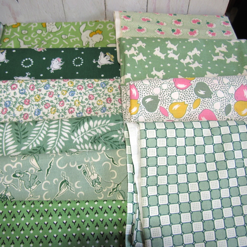 fabaric/yardage Quilting FAT QUARTERS 6.75yds Green Novelty Prints Sewing/Craft - Picture 7 of 11