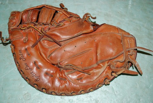 VINTAGE COOPER DIAMOND DELUXE 663 FIRST BASE GLOVE - Picture 2 of 6