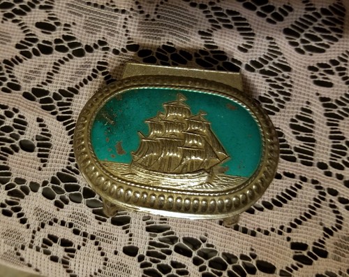 Vintage Made in Japan Mid-century Embossed Metal Trinket Box Sailing Ship w/Felt - Picture 3 of 7