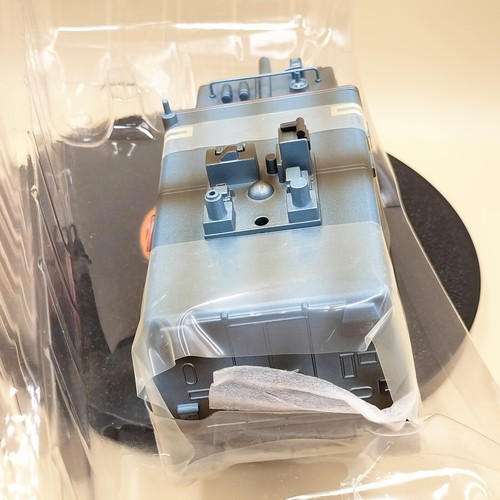 Miracle House SHADO MOBILE UFO DIECAST CONTROL Enterprise Limited edition - Picture 11 of 21