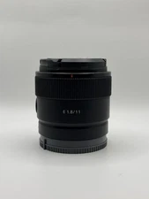 Sony E 11mm f/1.8 APS-C Ultra Wide Angle Prime E-Mount Lens