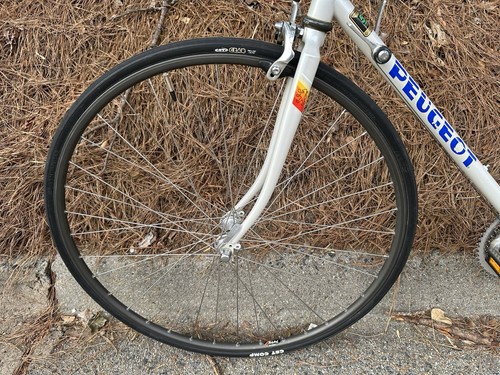 Vintage Peugeot Triathlon Road Bike 60cm Frame Shimano 105 Groupset - Picture 2 of 21