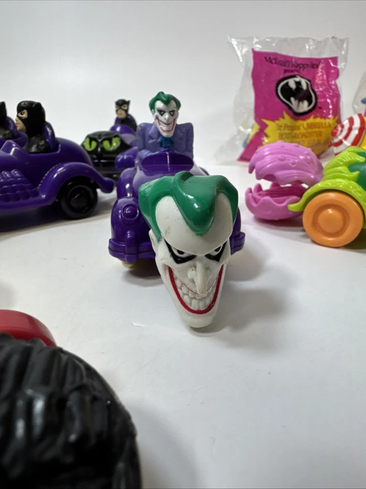 Batman Returns 13 Vehículo McDonalds 1991 Happy Meal Juguetes Catwoman Batman Penguin Foto 3 de 4