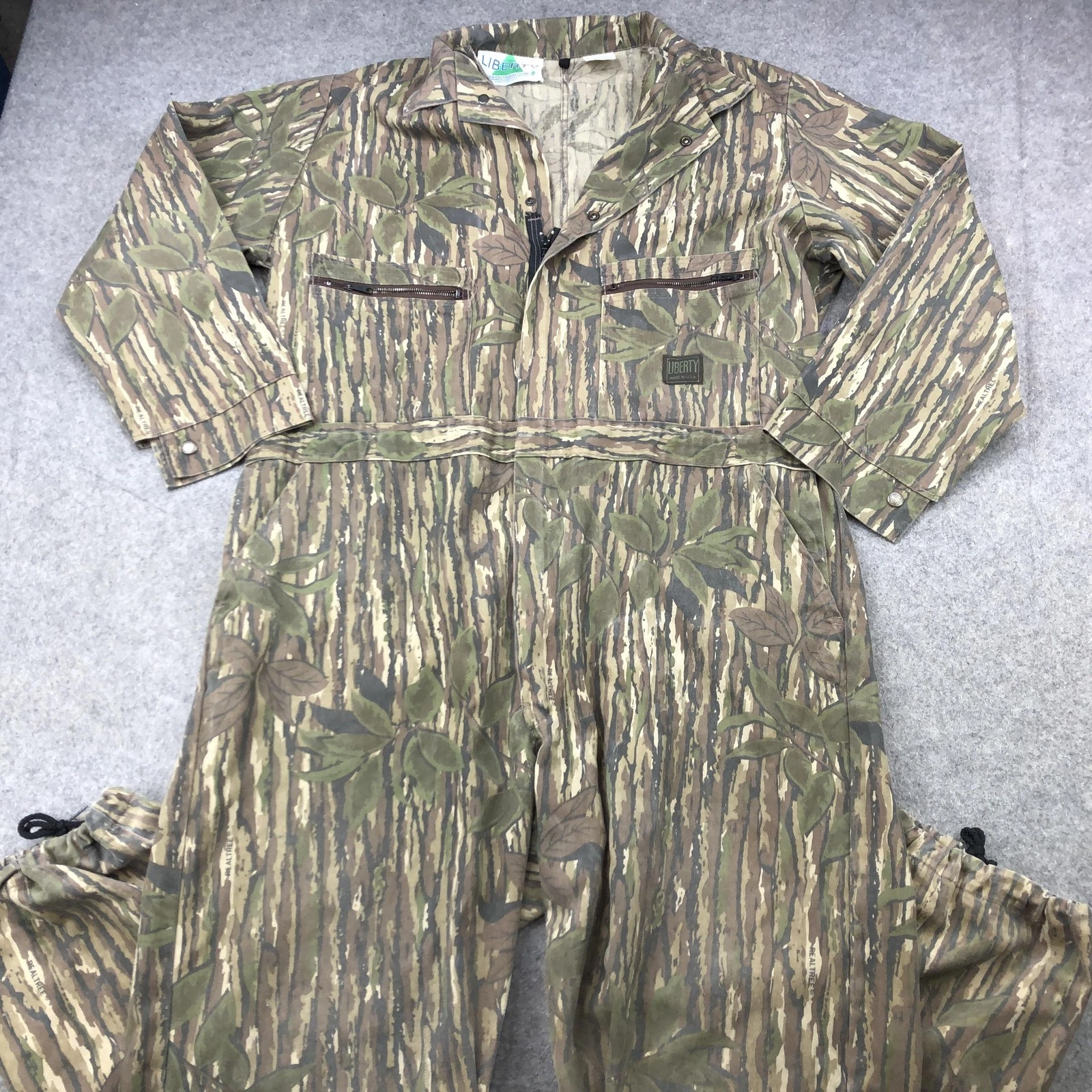 Vintage Liberty Coveralls Mens XL Camo Realtree Hunting Outdoor Made USA 90s