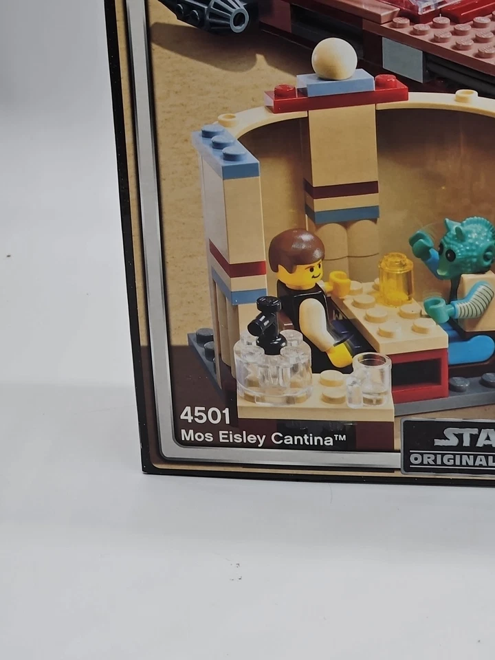 LEGO Star Wars: Mos Eisley Cantina (4501) Brand New Sealed Very Rare Set  - Image 3 of 4