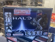 Halo Master Chief Sprukits Level 3 Model Kit Bandai – Sealed / NIB - 161 Pieces