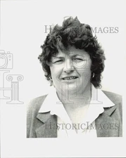 1988 Press Photo Betty Riddle, principal at South Mecklenburg School - lrb14029