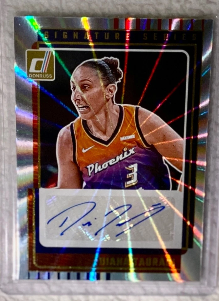 2025 Panini Donruss WNBA подпись серии SS-DT Диана Таураси новый в протектор - Изображение 3 из 3
