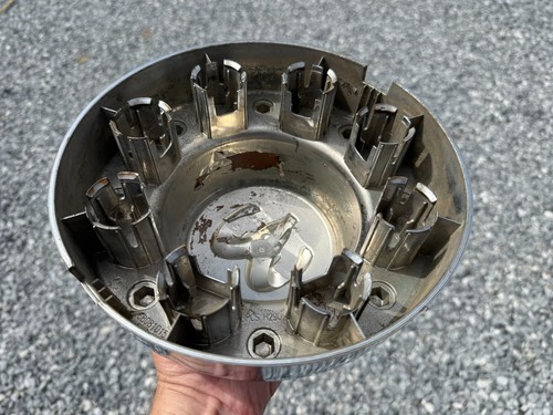 DODGE RAM 3500 DUALLY REAR OEM WHEEL CENTER CAP CHROME 2011-2018 68081015AB - Picture 5 of 5