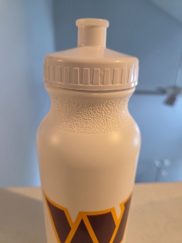 Washington Commanders Trinkflasche Neu Weiß mit W Logo NFL Official Licensed - Bild 2 von 3