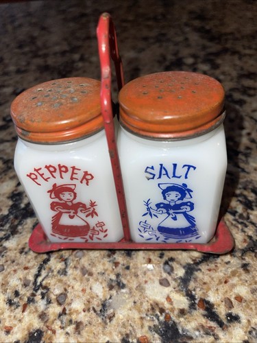 Vintage 1950s Tipp City Milk Glass Garden Girls Salt & Pepper Shakers w/Tray