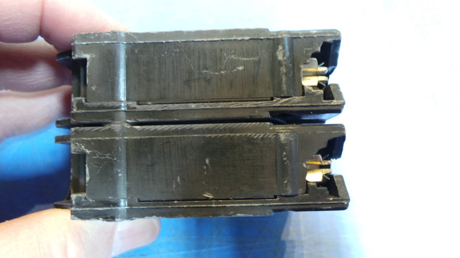 1 GE Circuit Breaker 40 Amp, DP4525, HACR Type E11592, Type THQL, 2