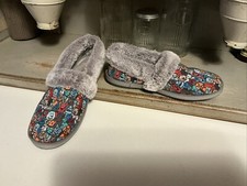 Bobs Skechers Memory Foam Faux Fur Lining Gry W/ Colorful Dogs Womens Size 10