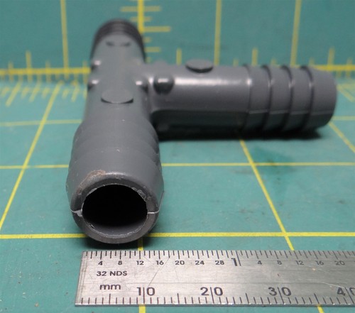Lasco 1/2" x 1/2" x 1/2" Hose Barb Slip Tee Insert, PVC, Grey - Picture 6 of 7
