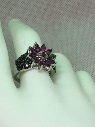 Orissa Rhodolite Garnet with Thai Black Spinel Ring - Picture 4 of 8