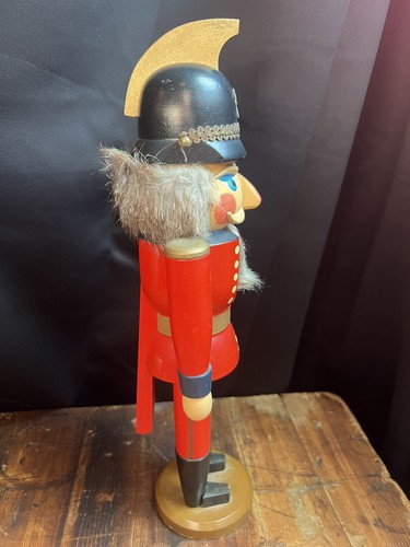 Vintage Erzgebirge Nutcracker Soldier Wooden Handmade Made in Germany 15" - Picture 3 of 8