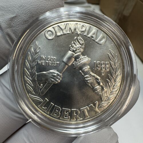 1988-D $1 United States Olympic Coin - Denver Uncirculated 90% Silver w/COA Case - Picture 3 of 17