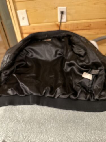 Men's Vtge Hard Rock Cafe Washington DC Genuine Black Leather Bomber Jacket XL - Picture 7 of 8