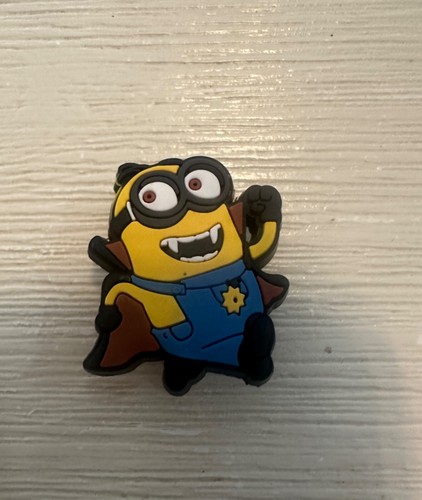 Minion Croc Charms comparable to Jibbitz - Picture 6 of 17