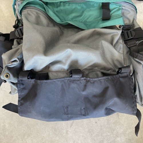 McHale und Co. Rucksack grün schwarz Seattle BIG Camping Wandern - Bild 3 von 14