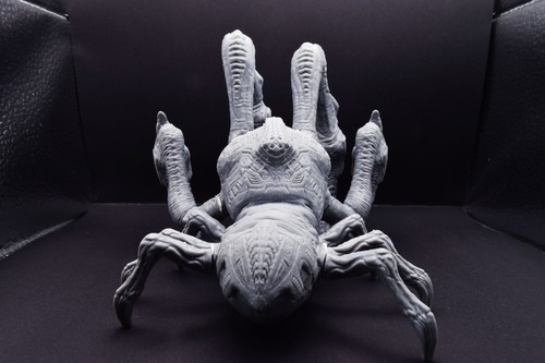 Gears Of War Corpser Larva Miniature - Resin 3D Printed - Wargame/Skirmish/D&D - Picture 6 of 15