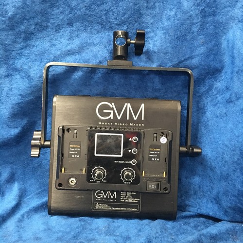 GVM 800D-RGB LED Studio Video Light W/ power adapter - Picture 4 of 6