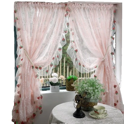 Cortinas de puerta ventana con volantes