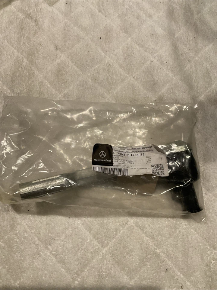 Genuine Mercedes-Benz Tie Rod 246-330-17-00-64 - Image 2 of 3