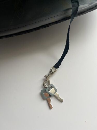 Bolso de hombro para computadora portátil SAMSONITE *En muy buen estado* - Imagen 5 de 5