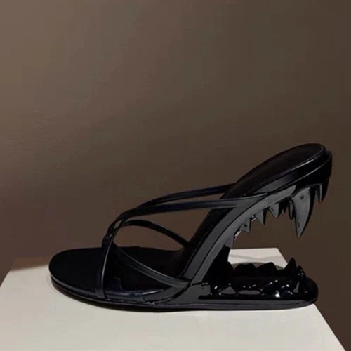 Neu Metallzähne Sandalen mit profilierten Absätzen modische hochhackige Damensandalen - Bild 6 von 39