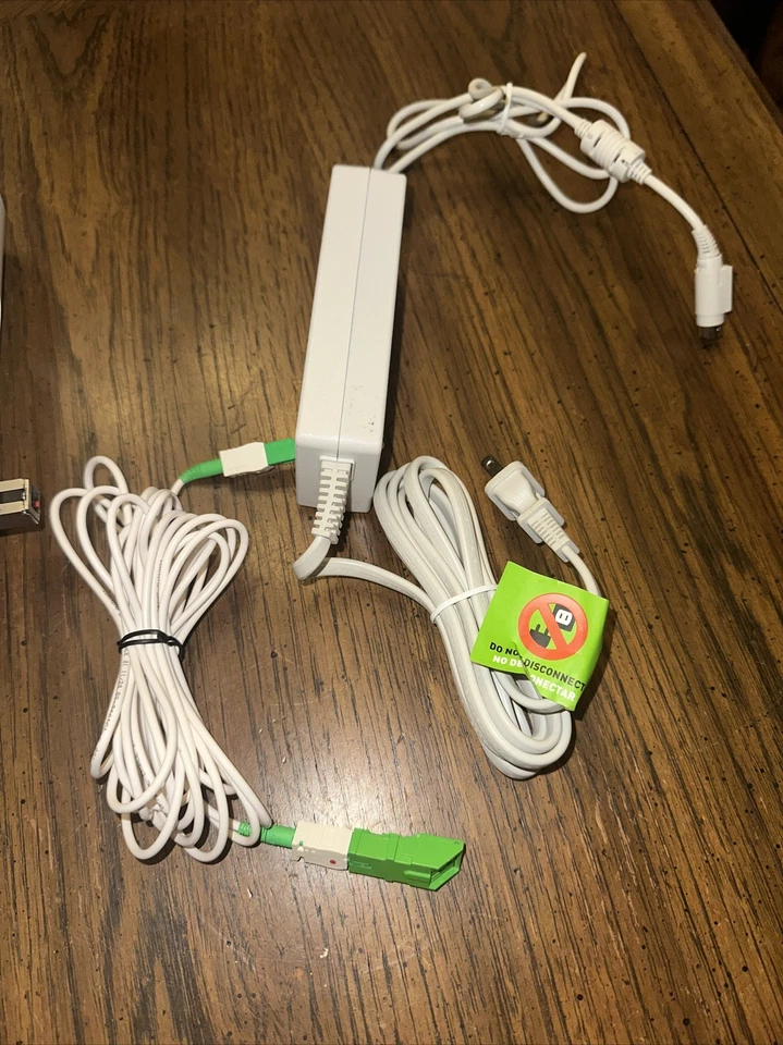 AT&T Fiber Broadband Gateway BGW320-505 Wi-Fi 6 Modem Router - Image 3 of 4