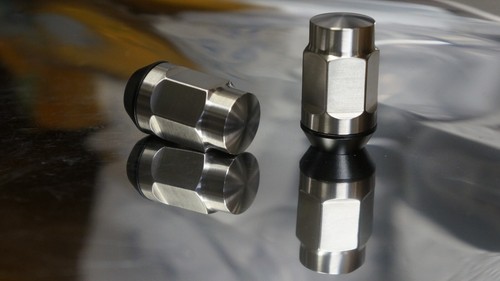 20pcs set Titanium Lug Wheel Nut 12x1.5 12x1.25 HEX19 60deg Floating Seat - Picture 6 of 6