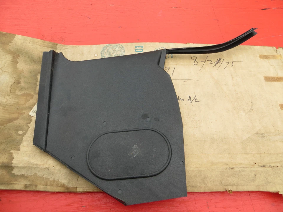 Pontiac Ventura 1971-79 pieza de panel de retroceso #9882391 Foto 3 de 4