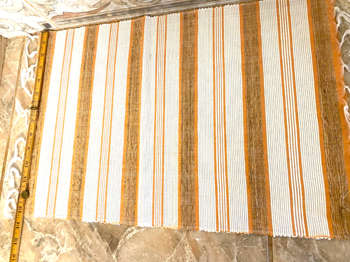 NWOT - set of 6, peach & beige jute wicker, woven fringed placemats - 20" x 13" - Picture 4 of 7