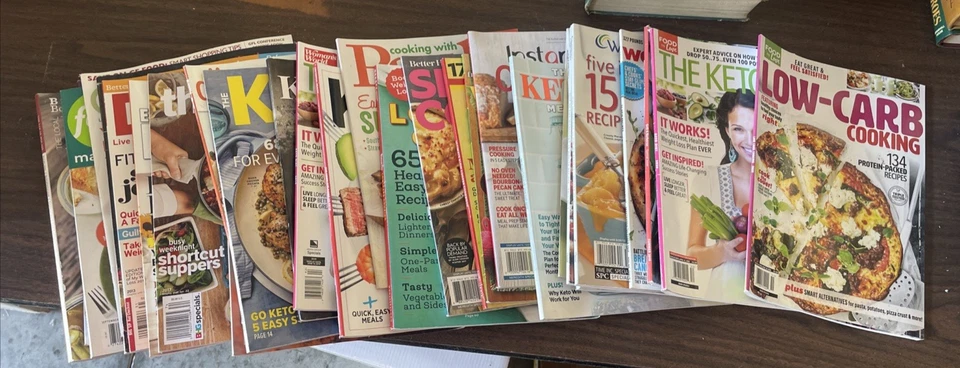 Lot of 30 Food COOKING Magazines ALL RECIPE Keto WEIGHT WATCHERS Slow Cooker Foto 2 de 4